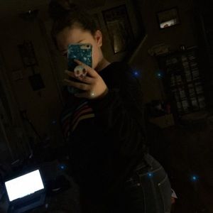 Meet your Posher, Annalisse